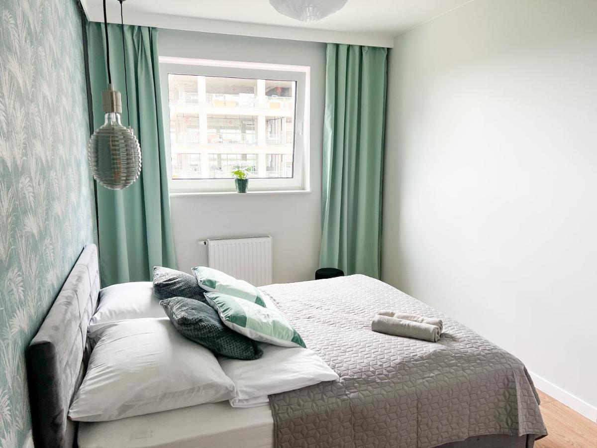 Star4You II Apartments Wrocław Eksteriør billede