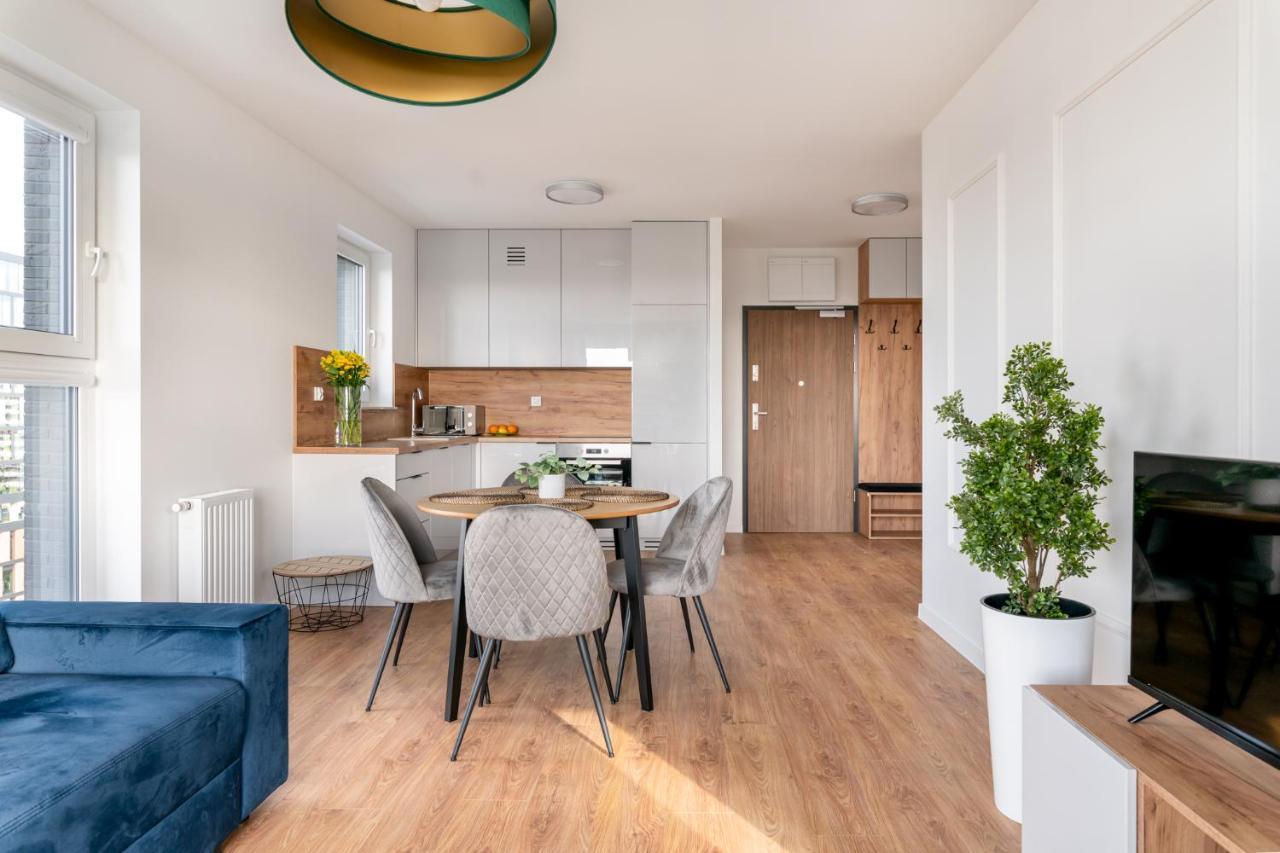 Star4You II Apartments Wrocław Eksteriør billede